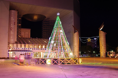 15825526479_f36141e46b