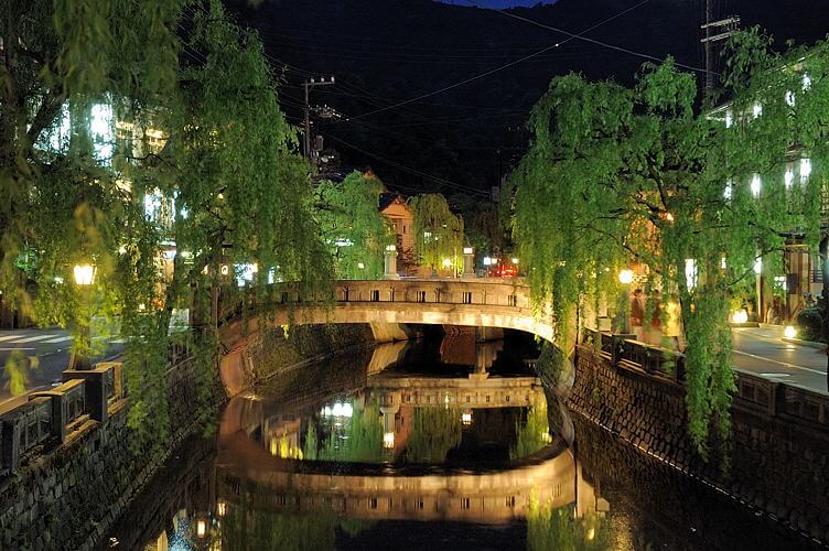 958b4c8c6b7720aa2fe9342a02d6a0e5